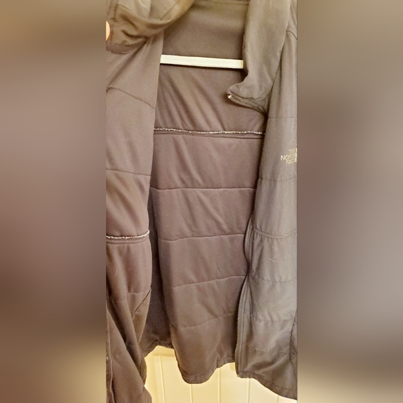 2xl MENS NORTH FACE VEST - Picture 5 of 7